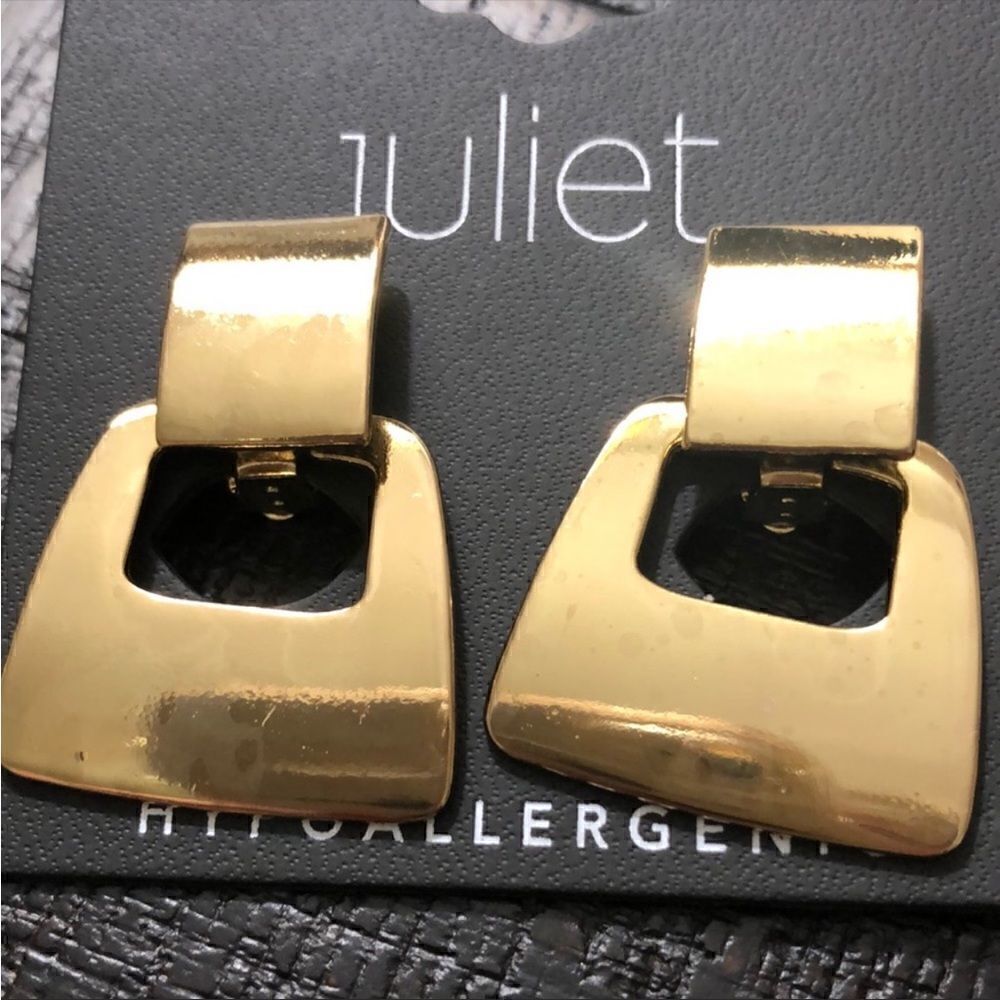 🌼🌼Juliet gold tone clip on earrings. NWOT🌼🌼